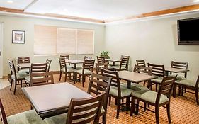 Quality Inn And Suites Denver International Airport